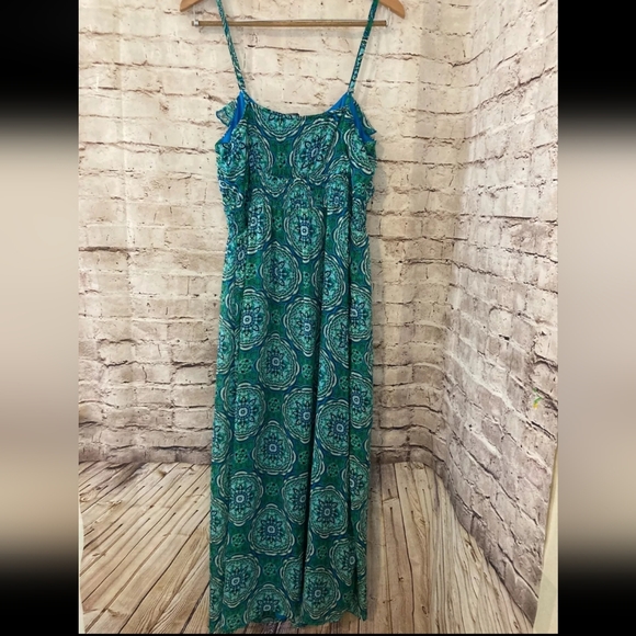 Faded Glory Dresses & Skirts - Maxi Dress Womens L Teal Green Medallion Print Ruffle Full Length Sleeve…